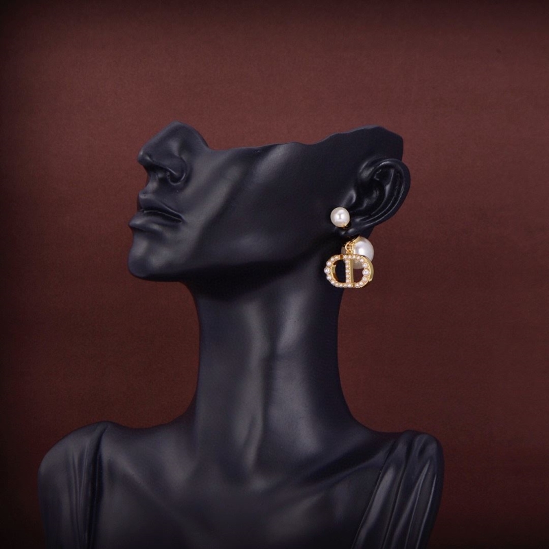 chr1st1an D10r earrings